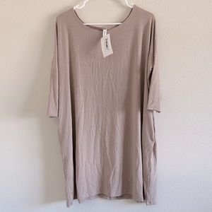 NWT Zenana Tunic with Pockets Size Small Color Ash Mocha